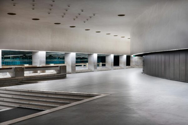 posadzka betonowa na parkingu